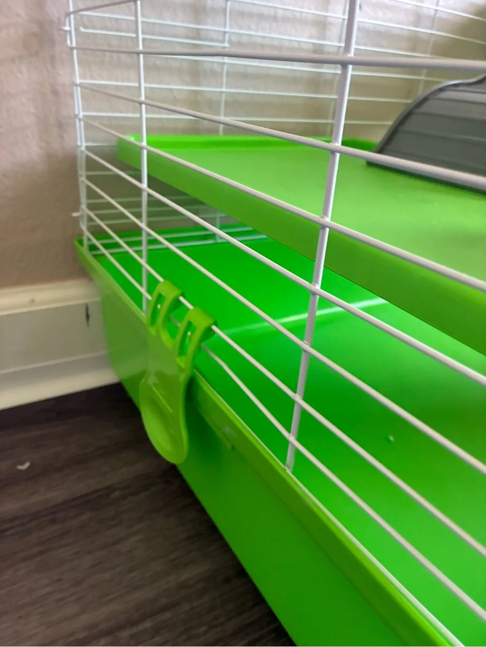 Kaytee Chinchilla or Ferret Starter Habitat - Green